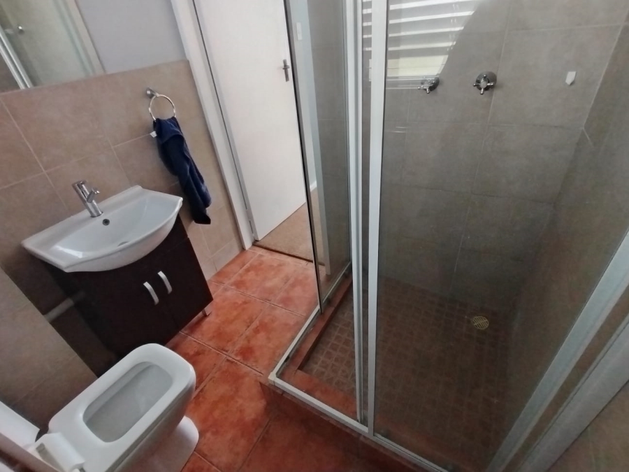 To Let 1 Bedroom Property for Rent in Rosebank Western Cape